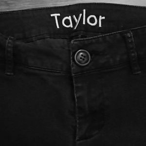 Black chino skinny pants